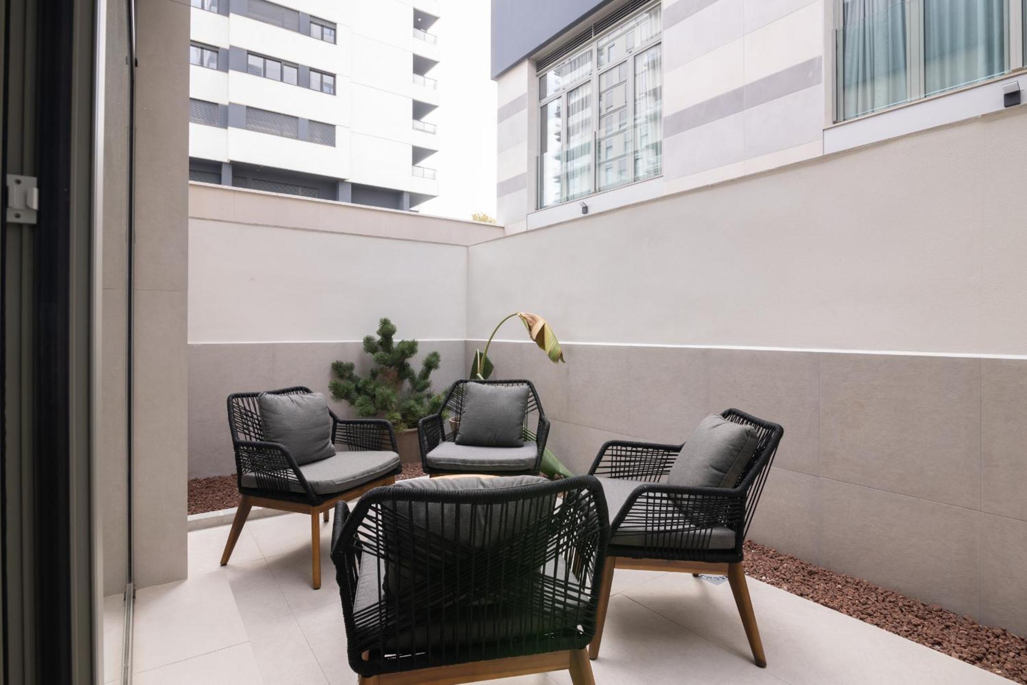 Dorm4You Arena Terraza 04 Valencia Ngoại thất bức ảnh