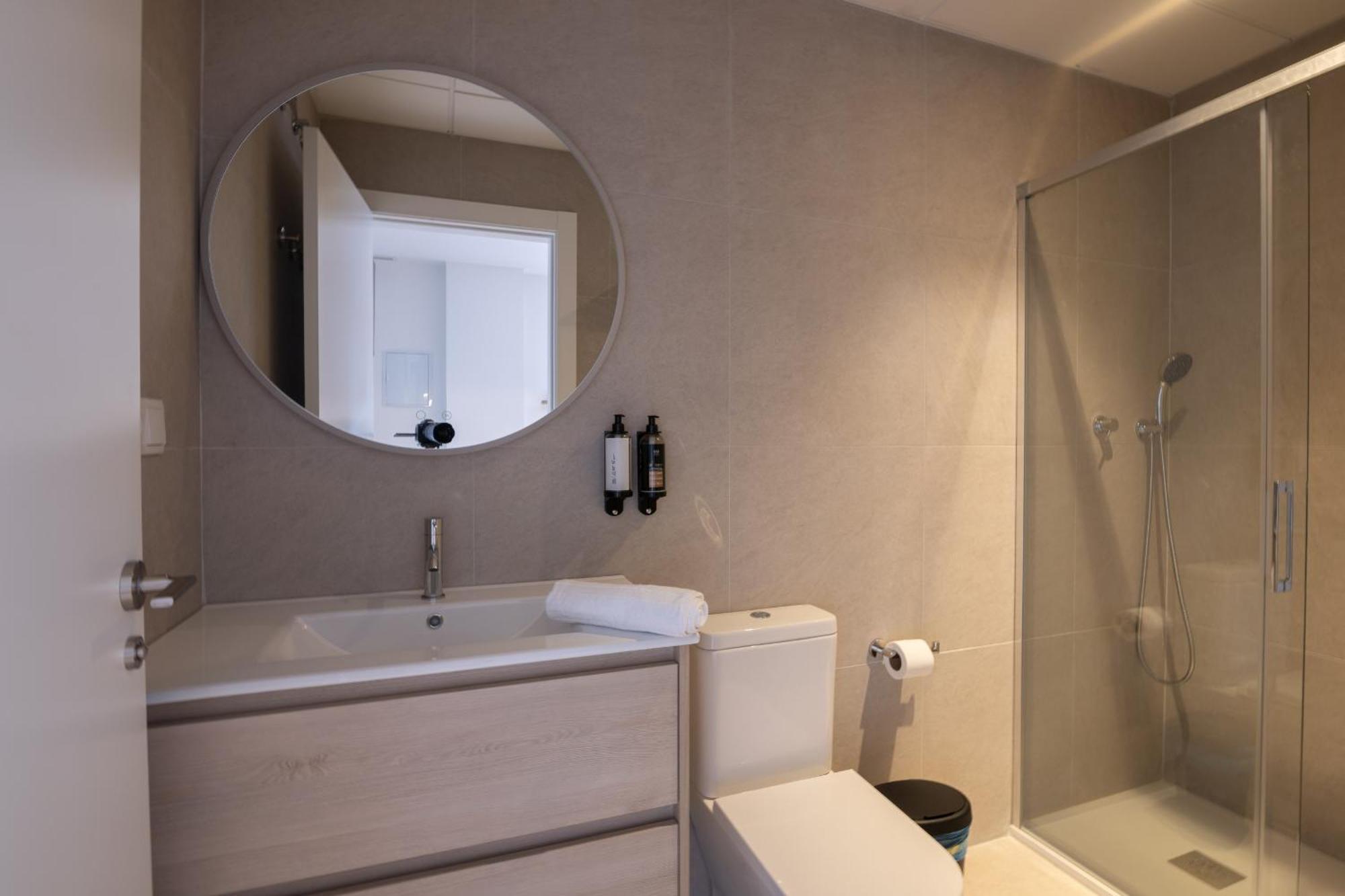 Dorm4You Arena Terraza 04 Valencia Ngoại thất bức ảnh
